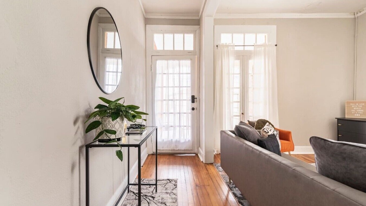 Photo of Livingroom in Danville