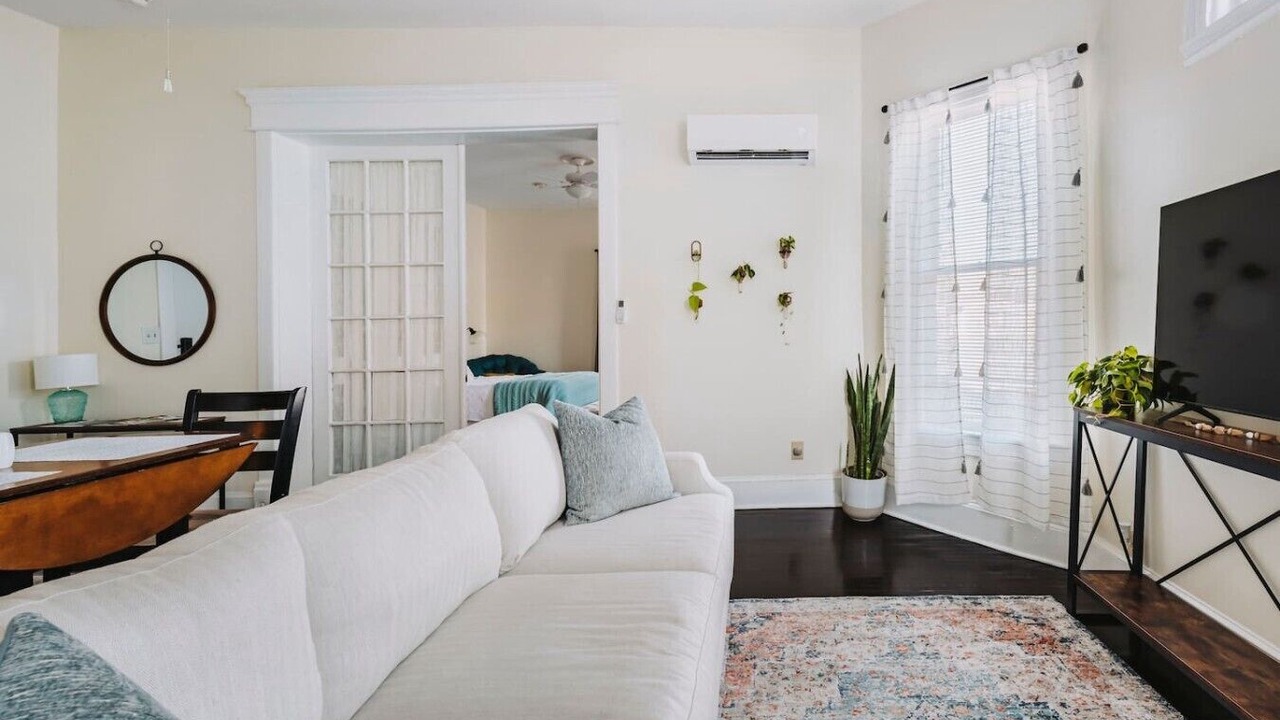 Photo of Livingroom in Danville