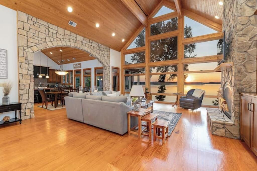 Photo of Livingroom in Littleton