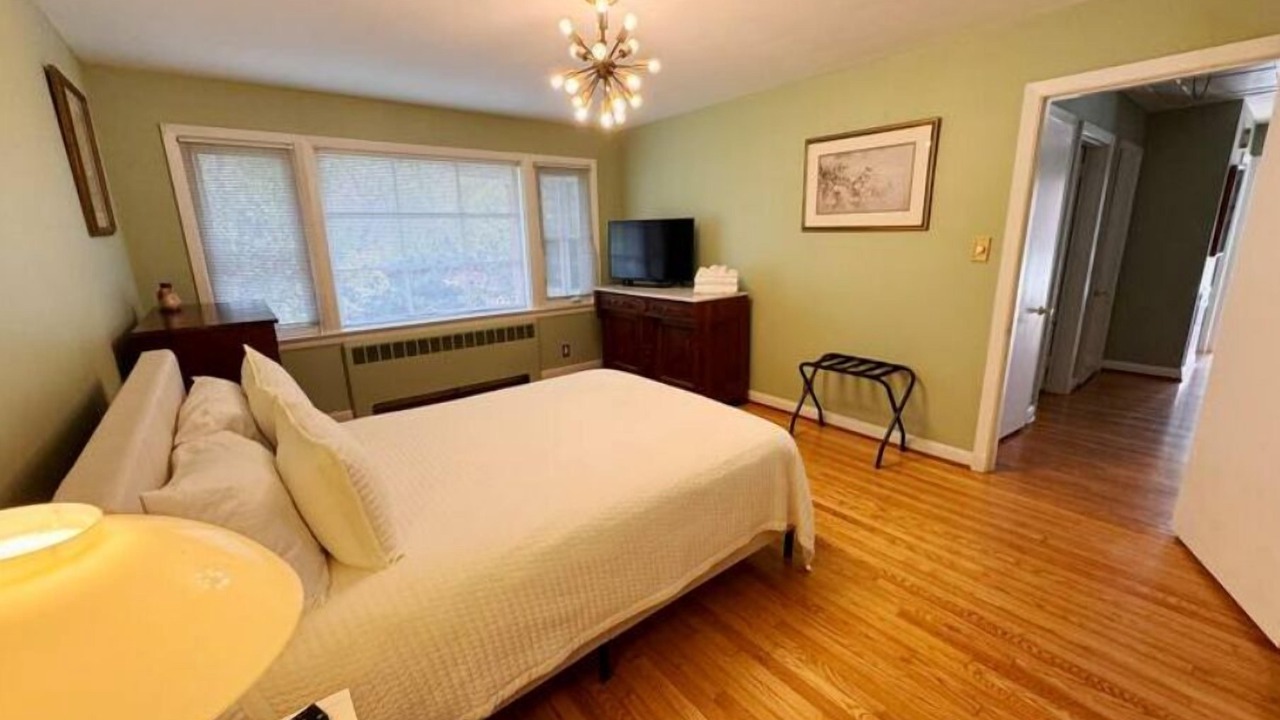 Photo of Bedroom in Danville
