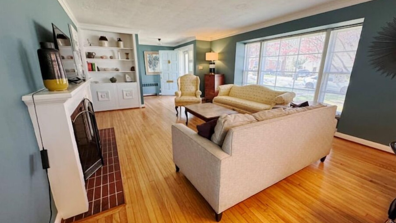 Photo of Livingroom in Danville