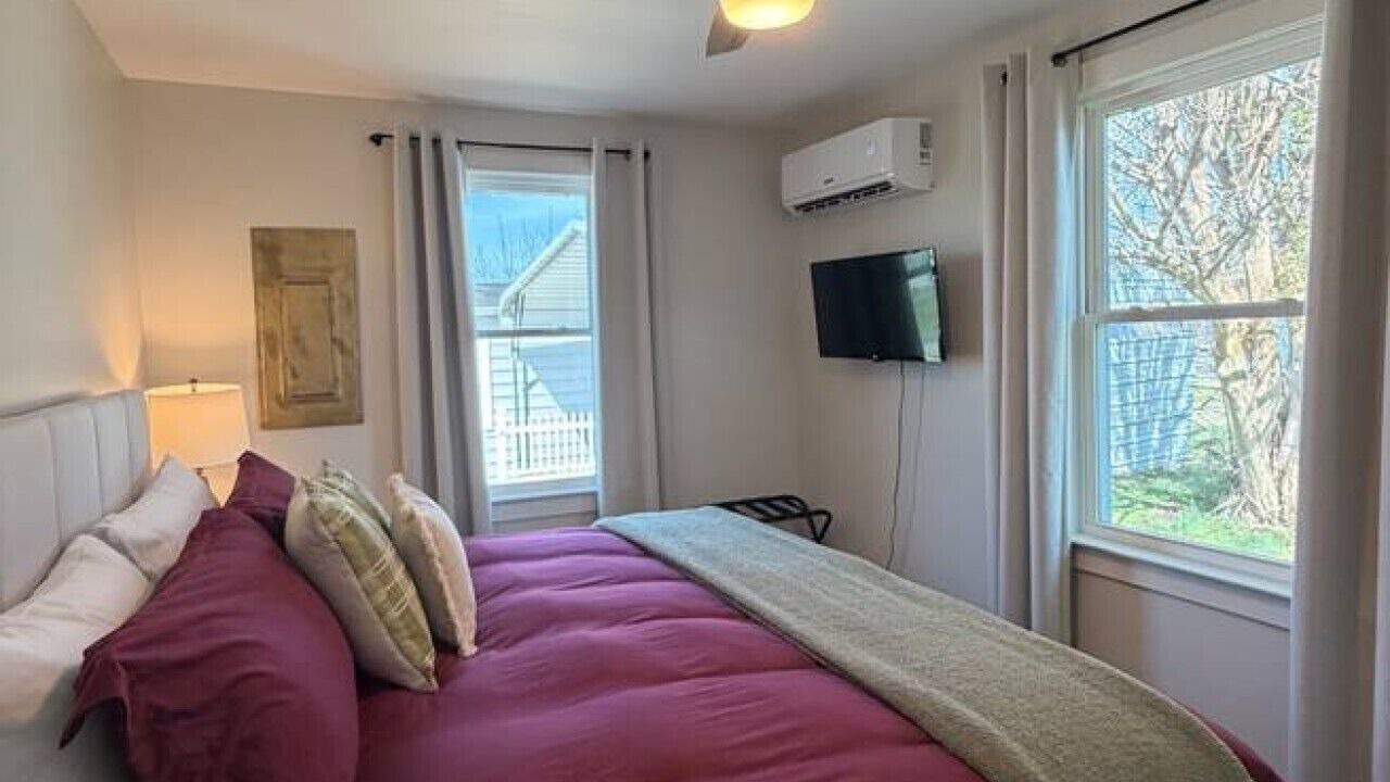 Photo of Bedroom in Danville