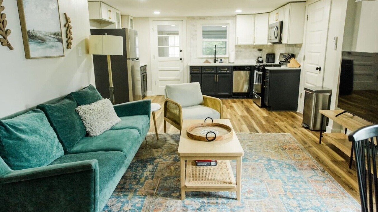 Photo of Livingroom in Danville
