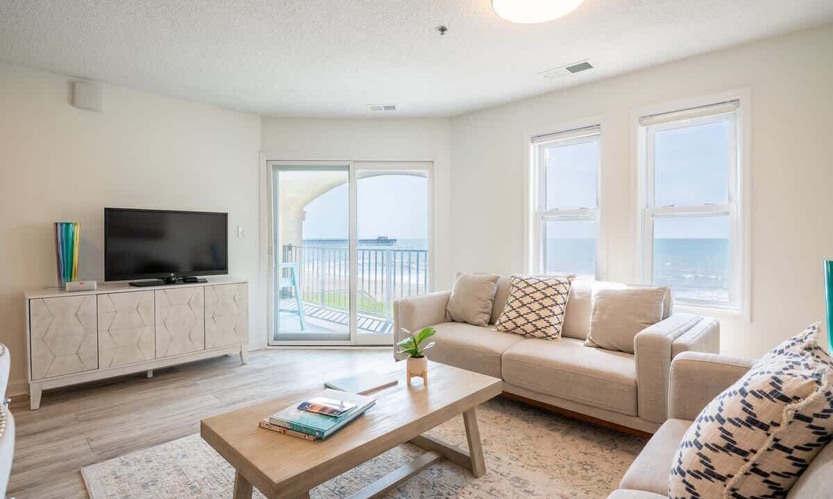Photo of Bedroom in North Topsail Beach