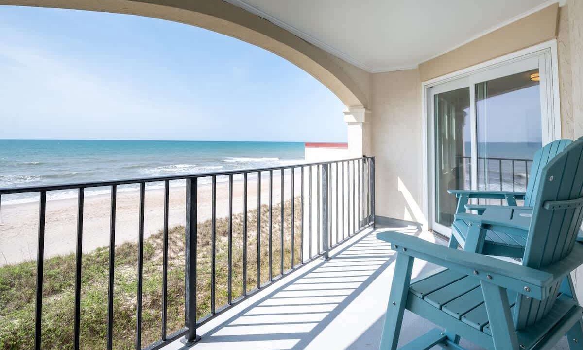 Photo of Patio Balcony in North Topsail Beach