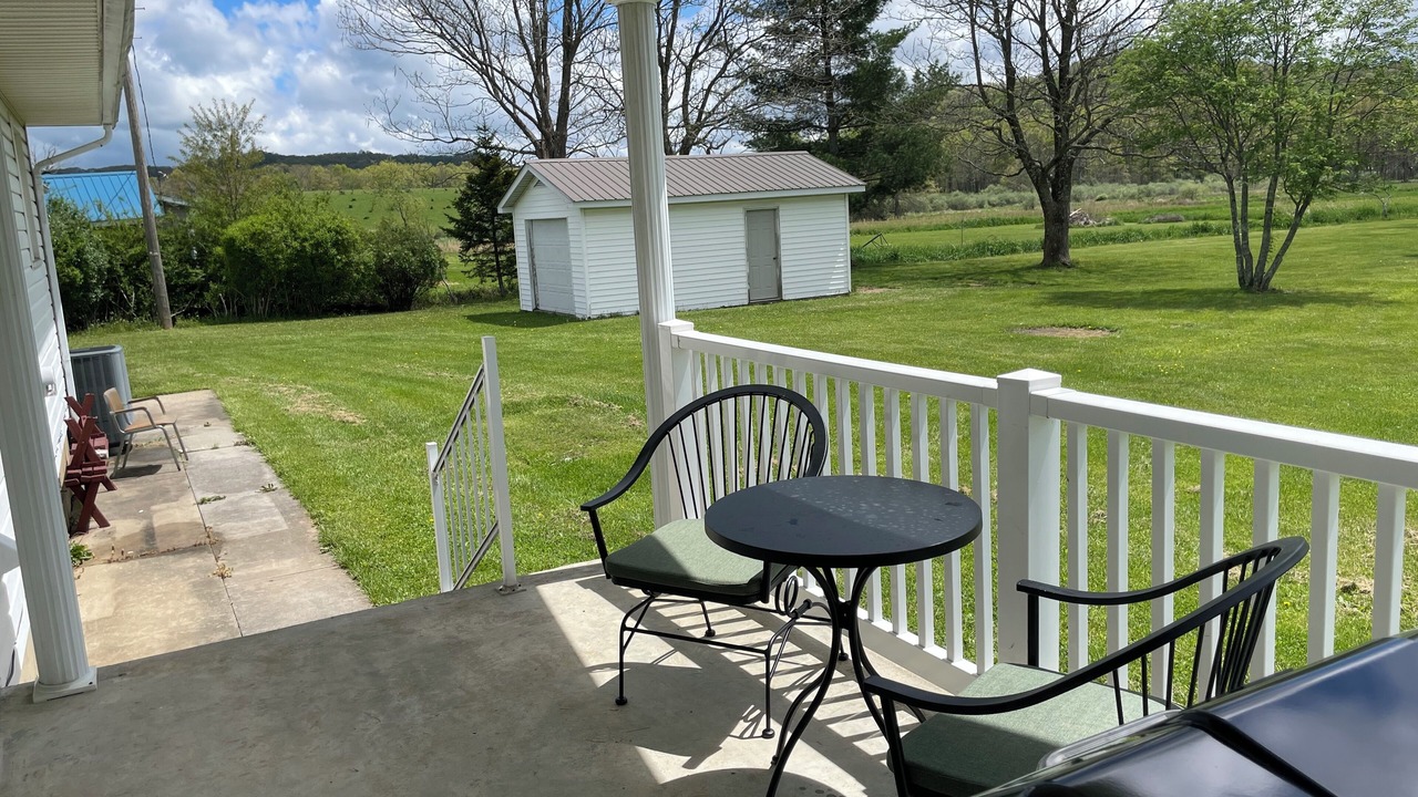 Photo of Patio Balcony in Meadow Bluff