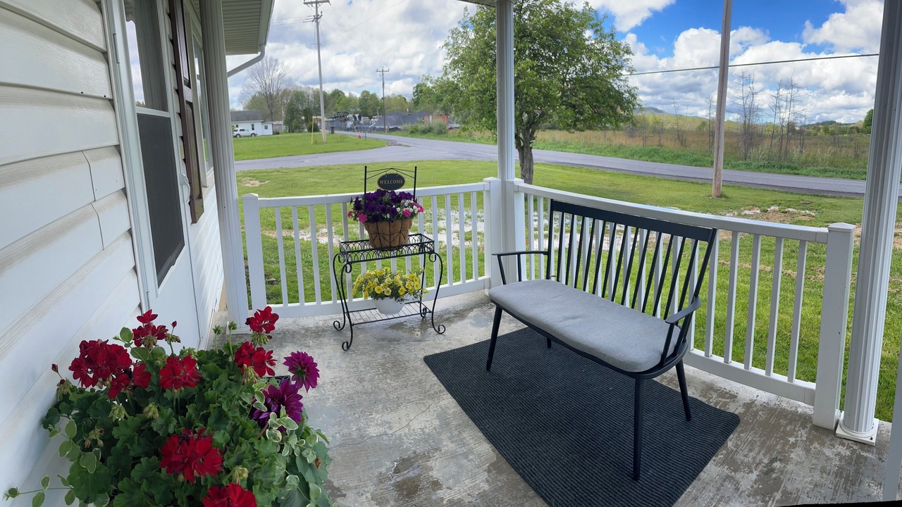 Photo of Patio Balcony in Meadow Bluff