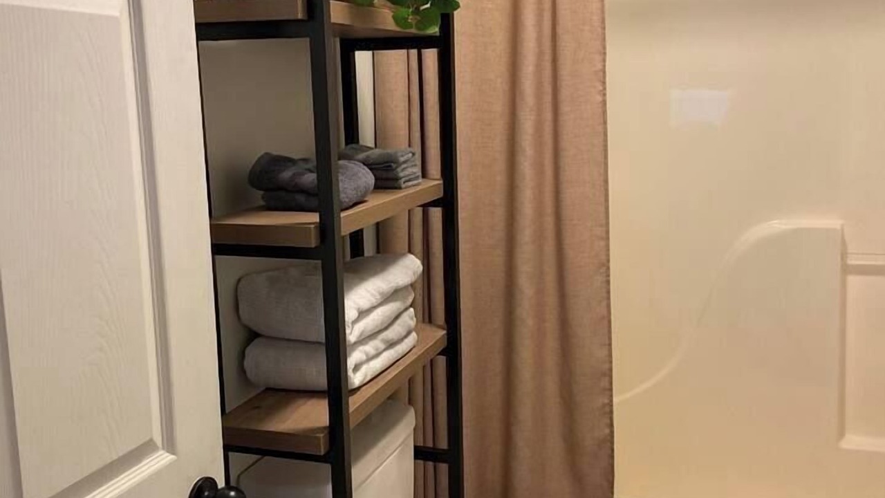 Photo of Bathroom in Campton