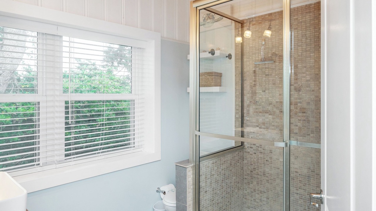 Photo of Bathroom in Long Beach