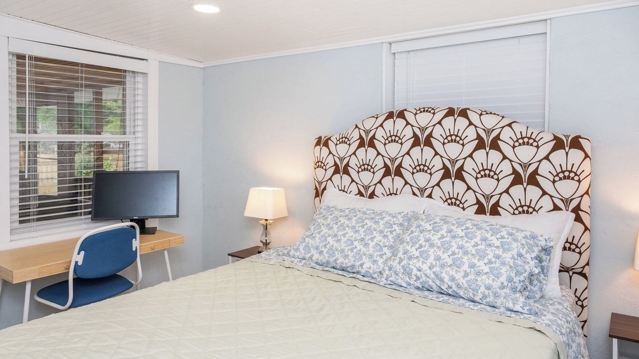Photo of Bedroom in Long Beach