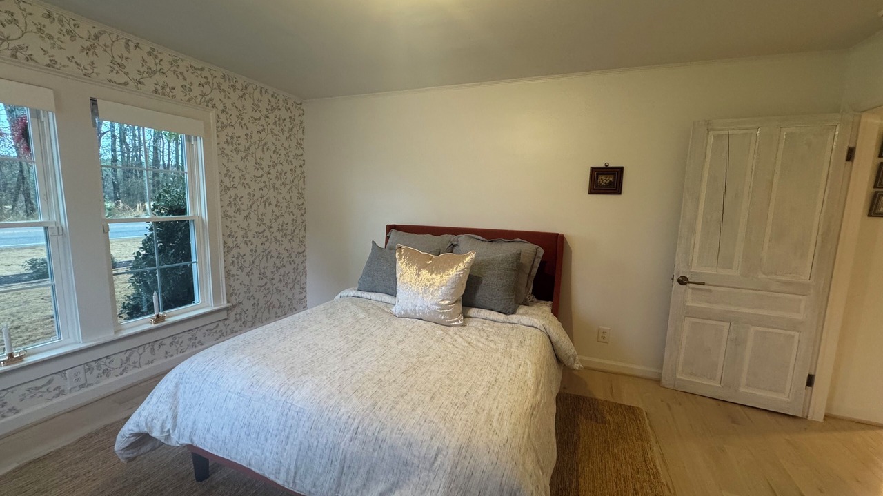 Photo of Bedroom in Youngsville