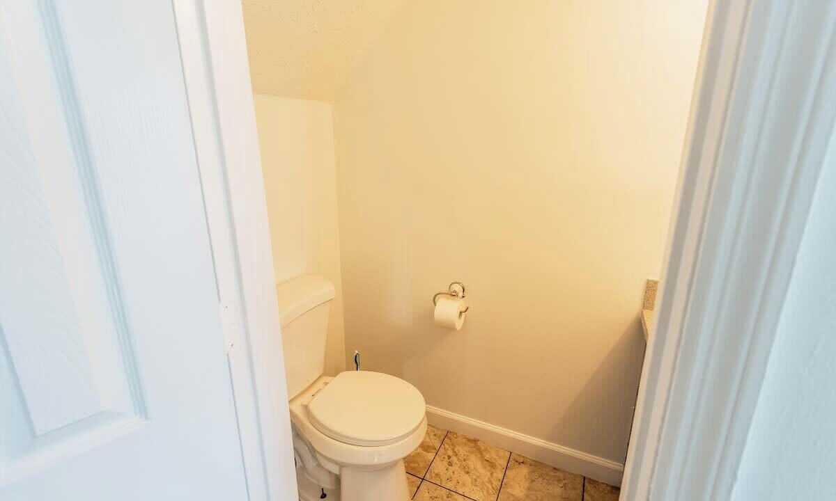 Photo of Bathroom in Barclay Drive