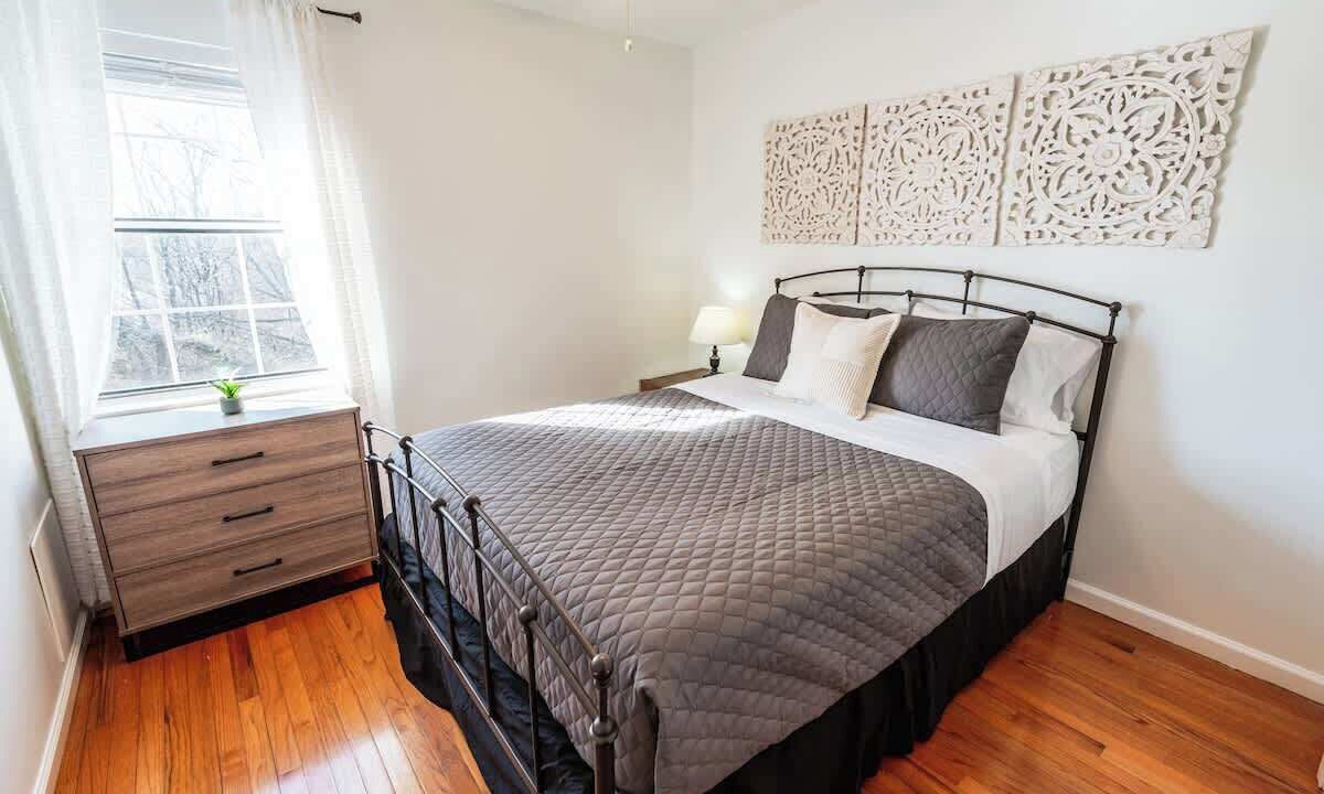 Photo of Bedroom in Barclay Drive