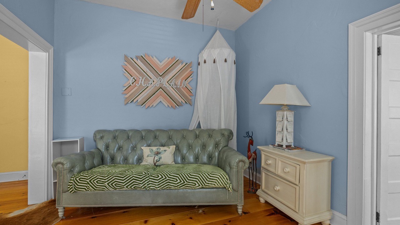 Photo of Livingroom in Morehead City