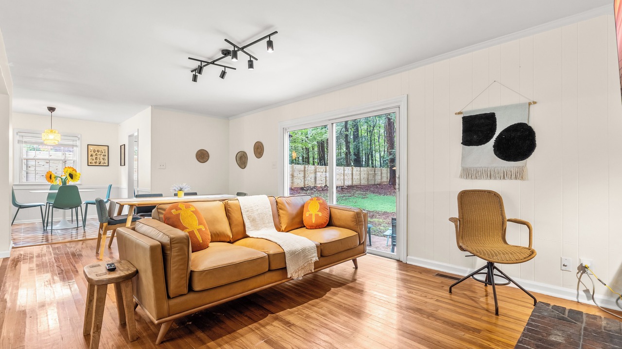 Photo of Livingroom in Carrboro