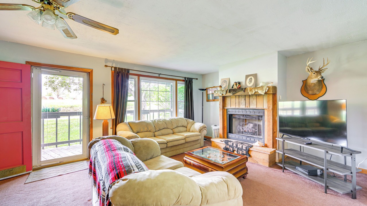Photo of Livingroom in Waynesville