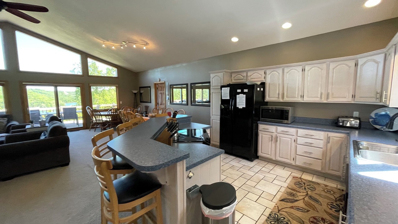 Photo of Kitchen in La Follette