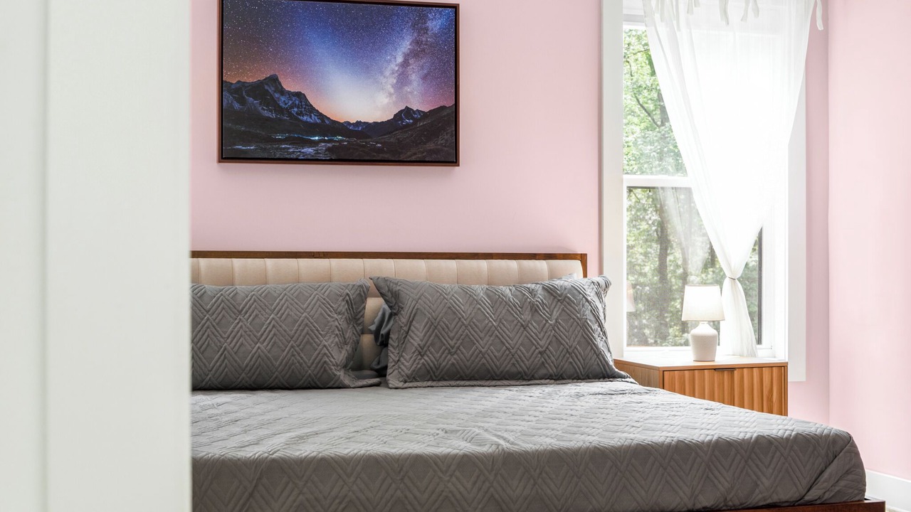 Photo of Bedroom in Cedar Grove