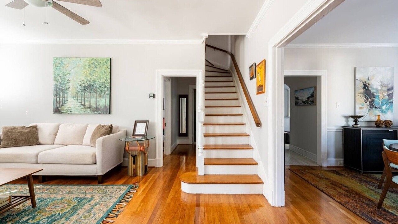Photo of Livingroom in Danville