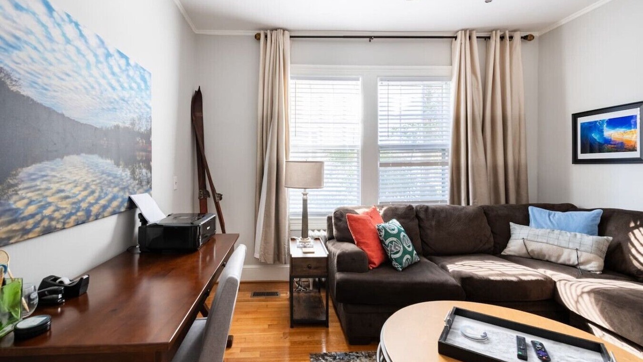 Photo of Livingroom in Danville