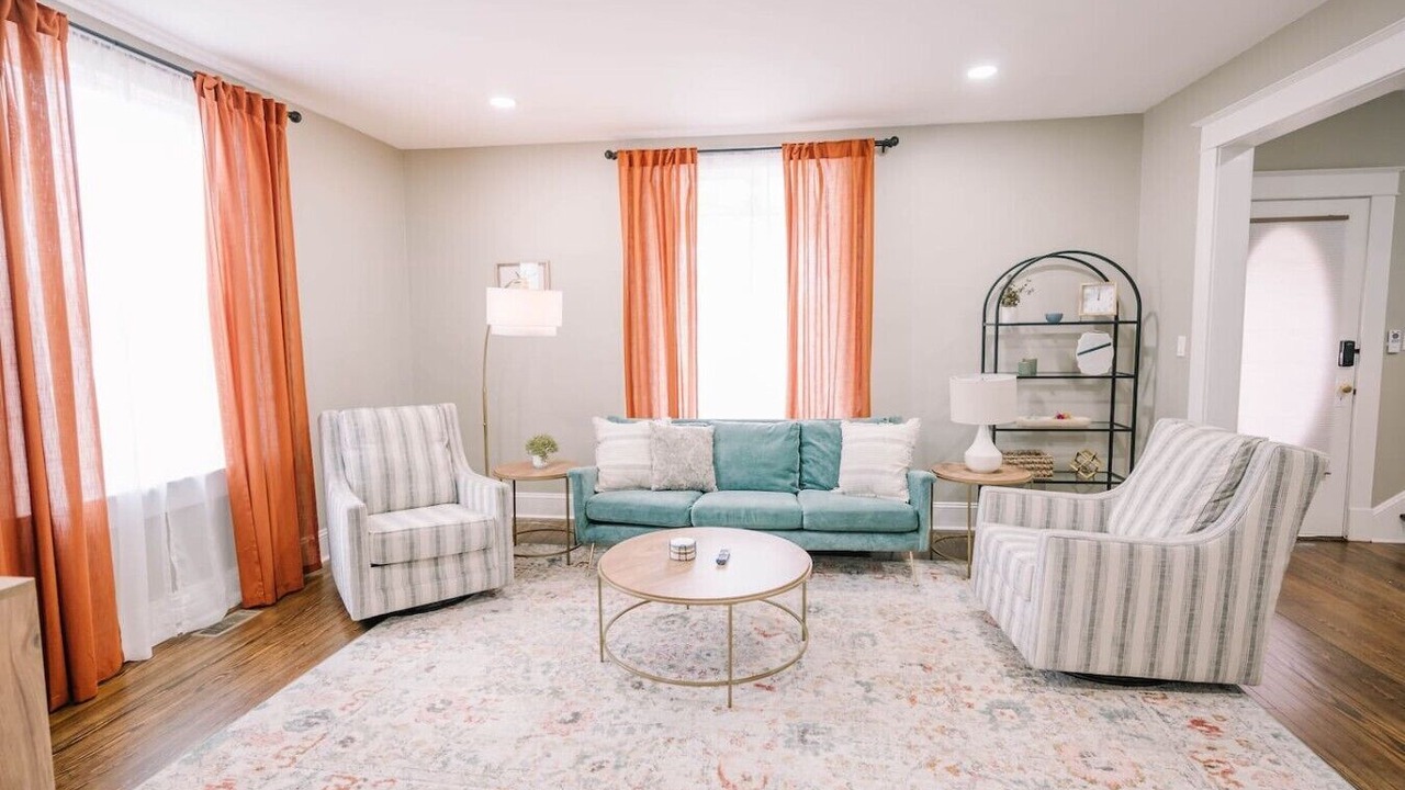 Photo of Livingroom in Danville