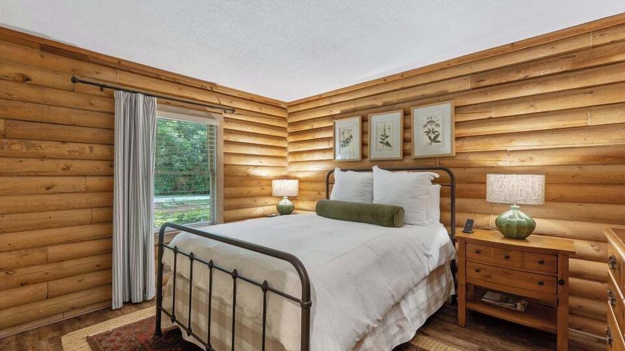Photo of Bedroom in Highlands Hills