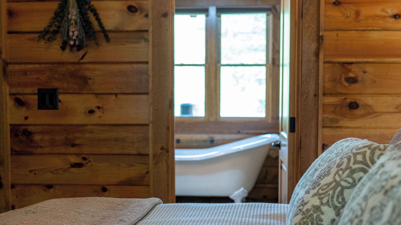 Photo of Bedroom in Monterey