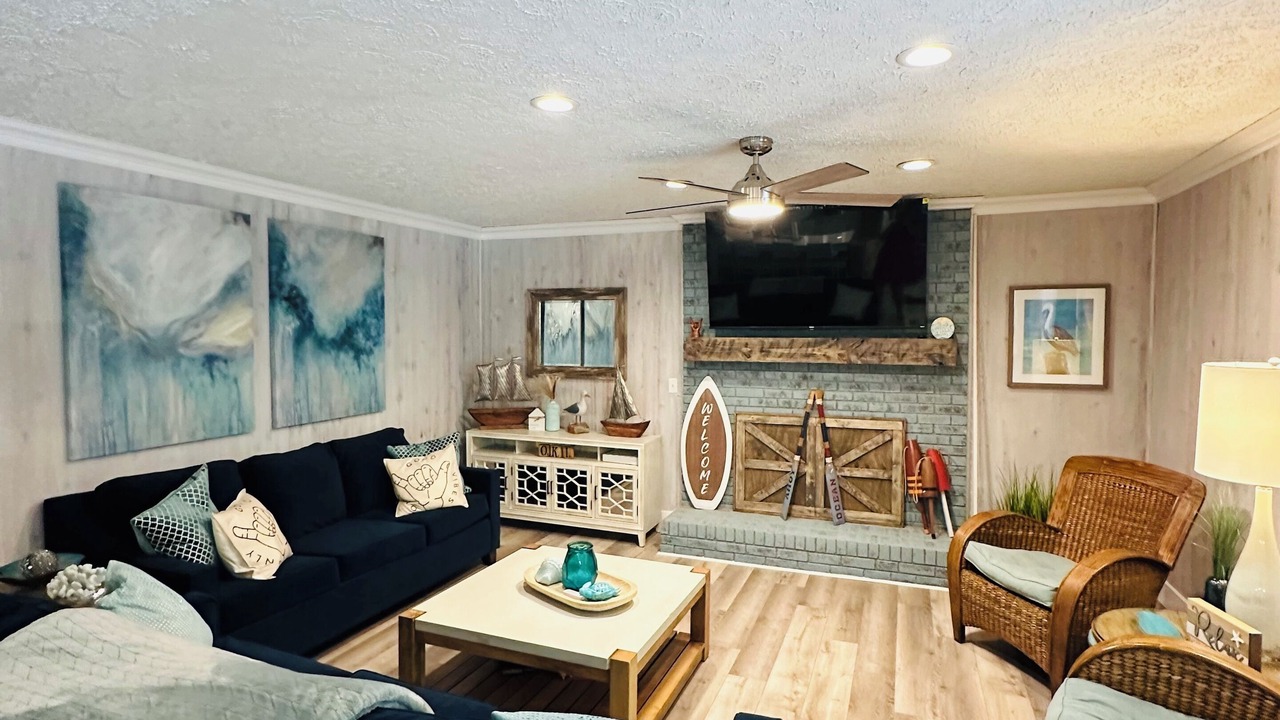 Photo of Livingroom in Tranquil Harbour