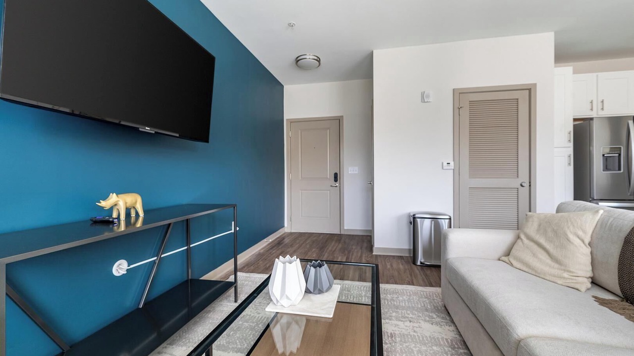 Photo of Livingroom in Knoxville