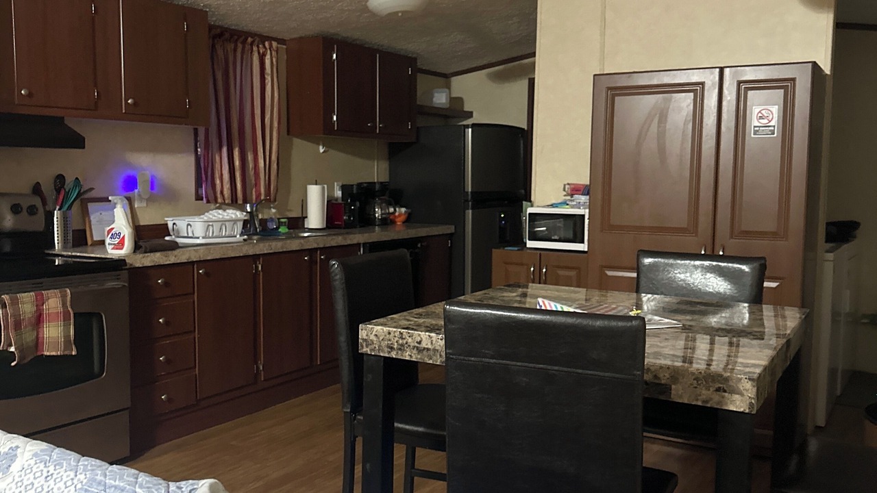 Photo of Kitchen in Redwood