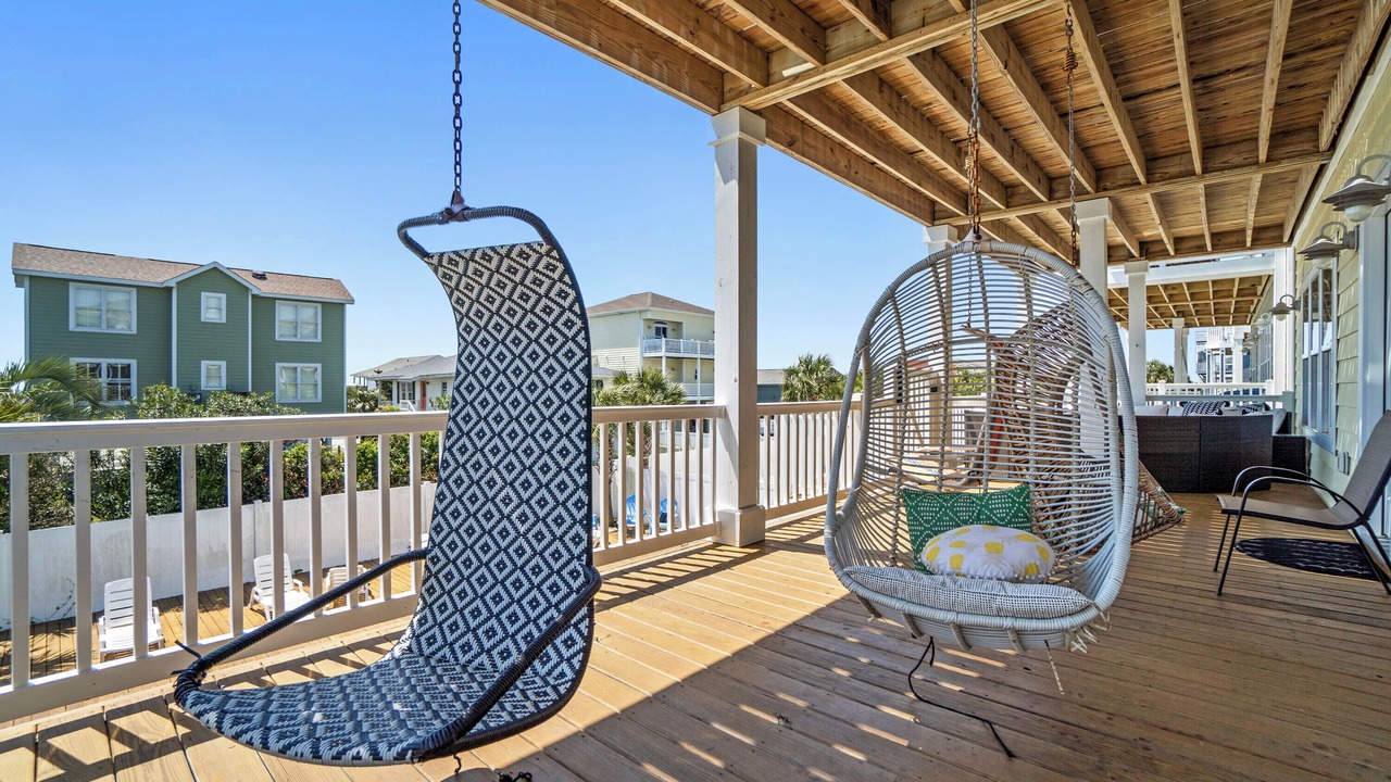 Photo of Patio Balcony in Holden Beach