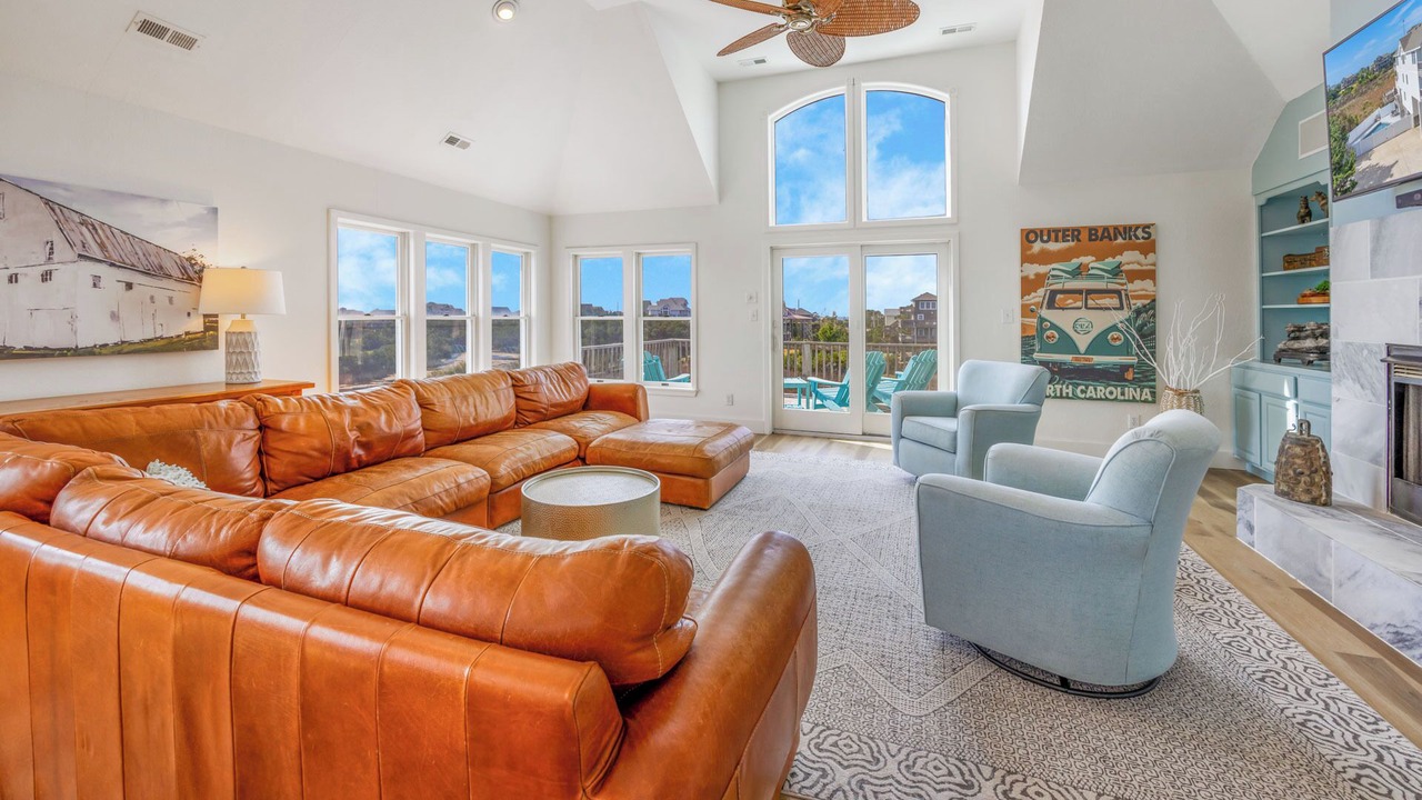Photo of Bedroom in Waves