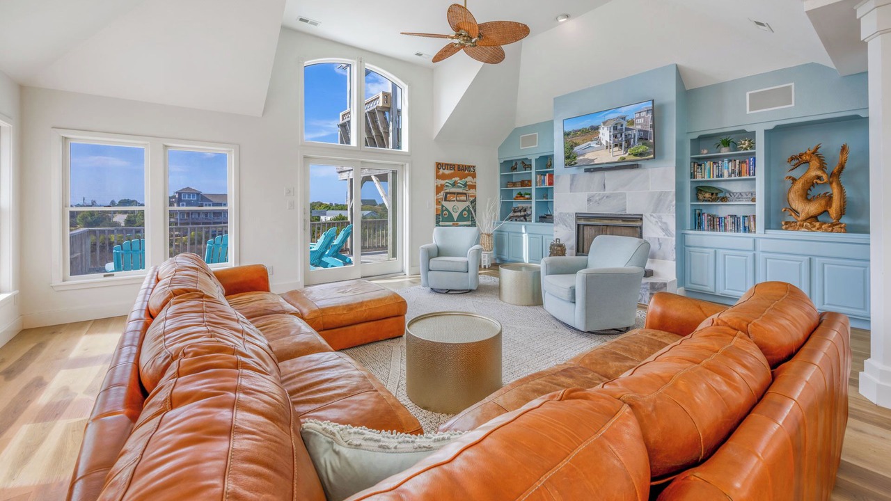 Photo of Bedroom in Waves