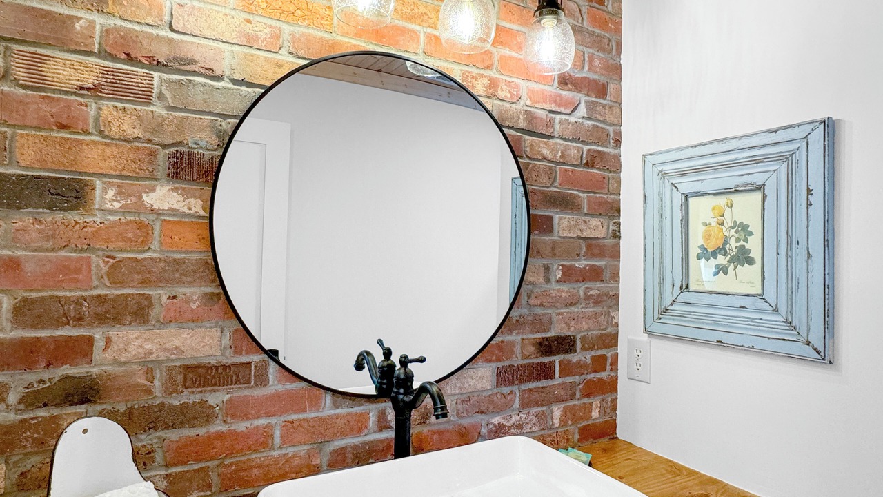 Photo of Bathroom in Salem