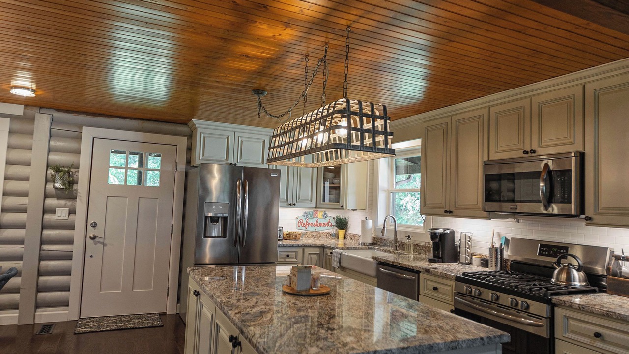Photo of Kitchen in Byrdstown