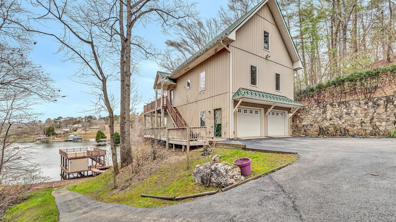 Photo of Outdoor in Goodview