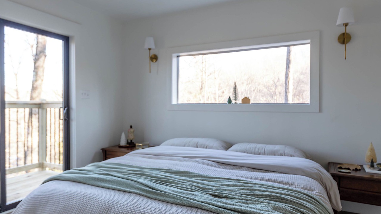 Photo of Bedroom in Byrdstown
