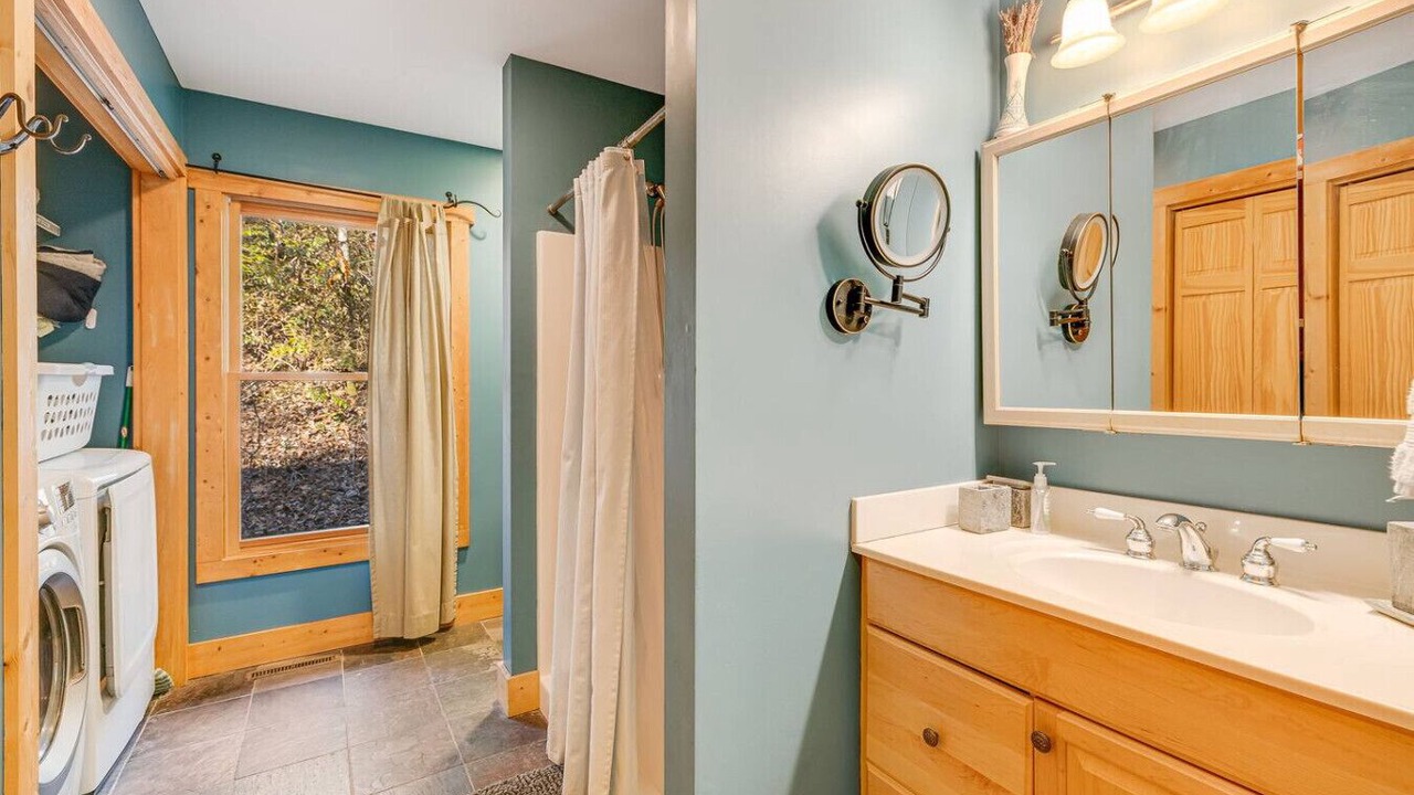 Photo of Bathroom in Brevard