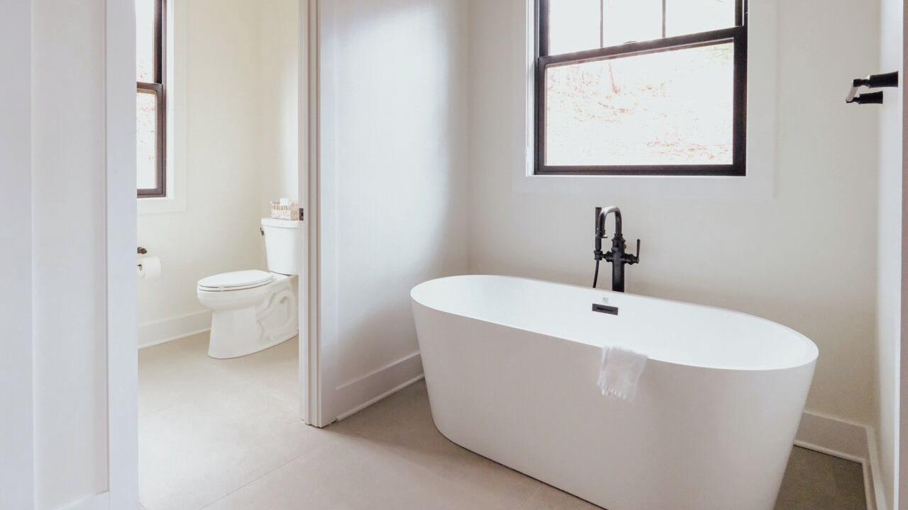 Photo of Bathroom in Bear Lake Reserve