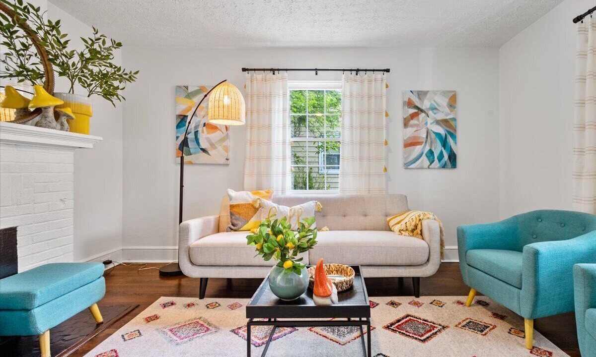 Photo of Livingroom in North Chesterfield