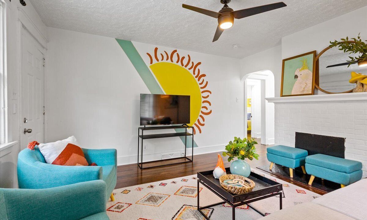 Photo of Livingroom in North Chesterfield
