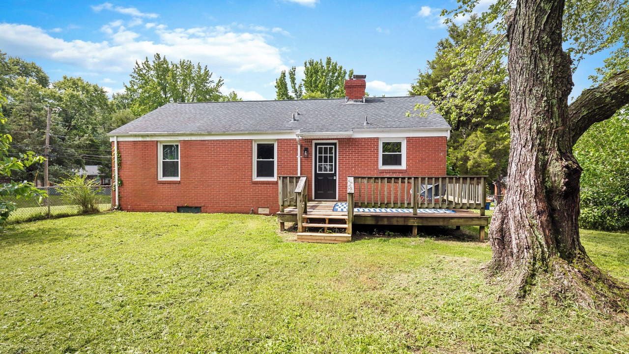 Photo of Outdoor in North Chesterfield