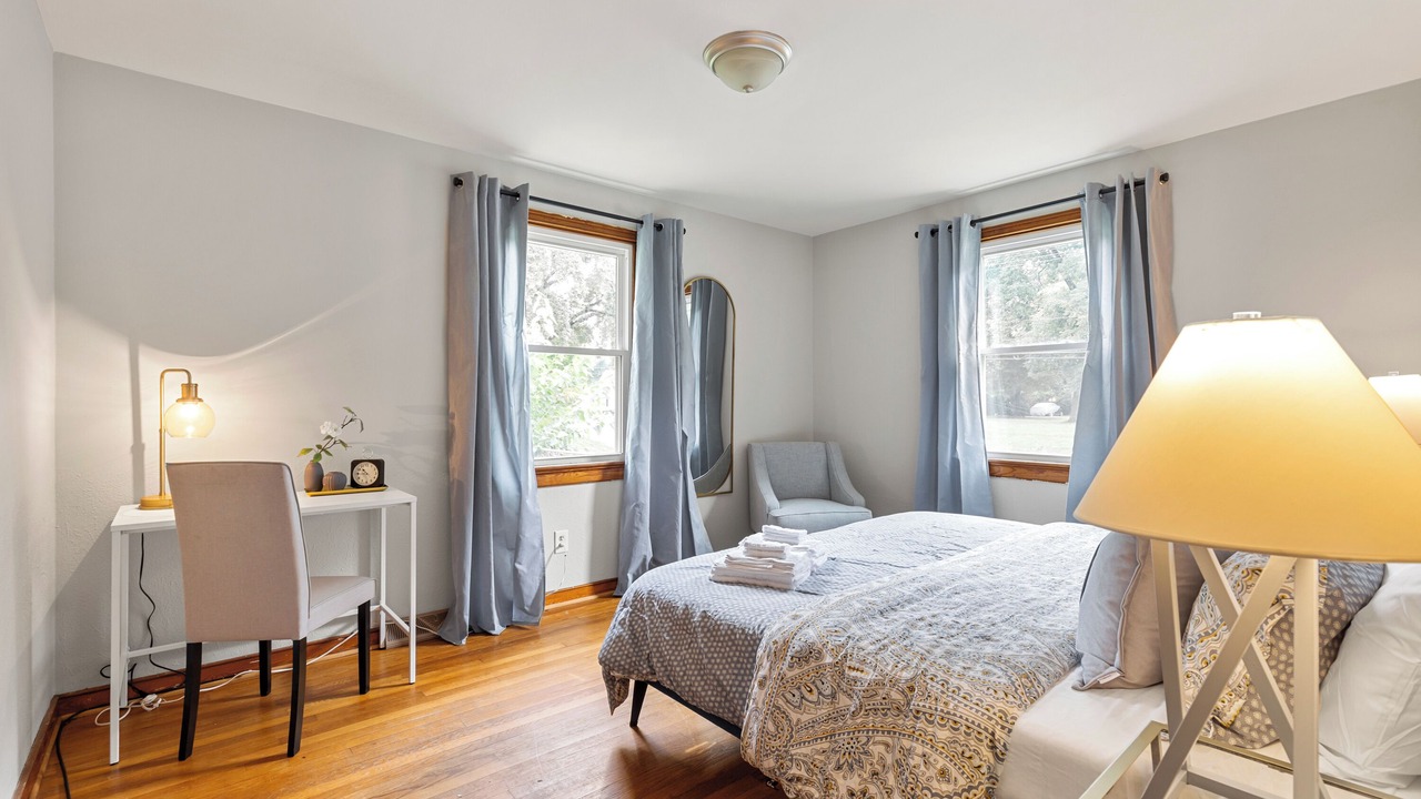 Photo of Bedroom in North Chesterfield