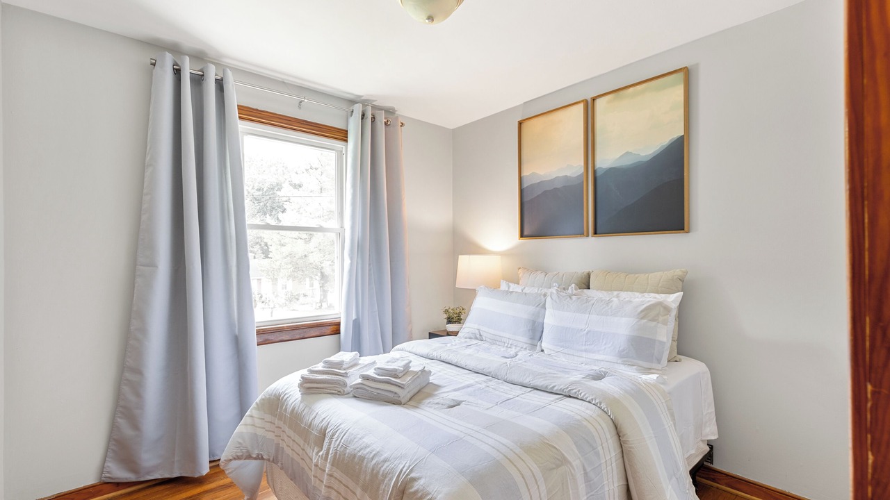 Photo of Bedroom in North Chesterfield