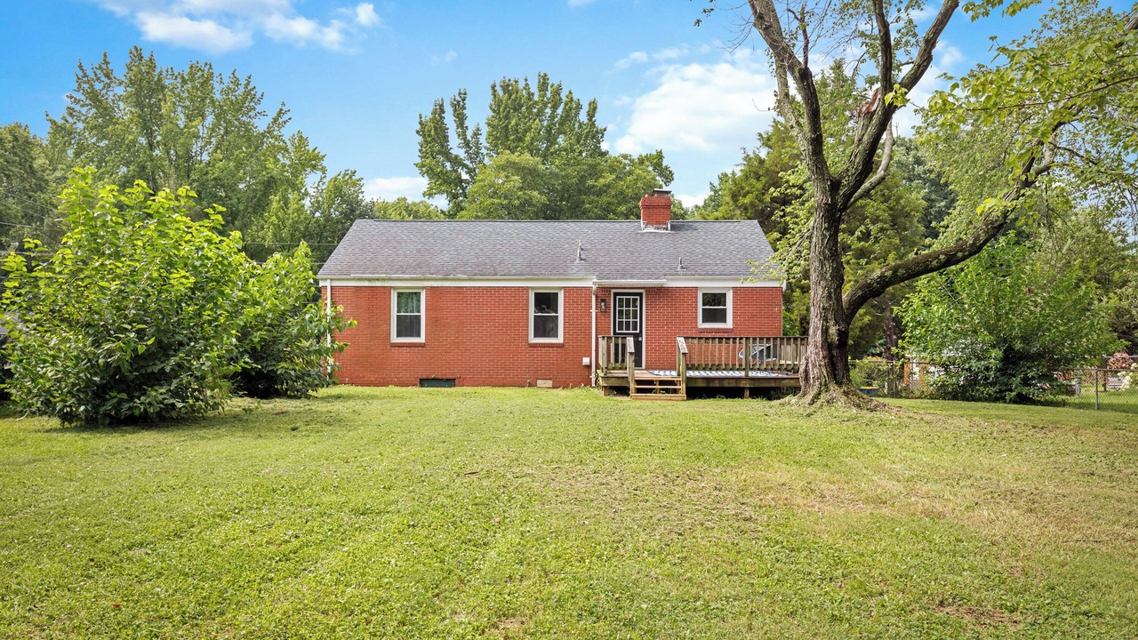 Photo of Outdoor in North Chesterfield