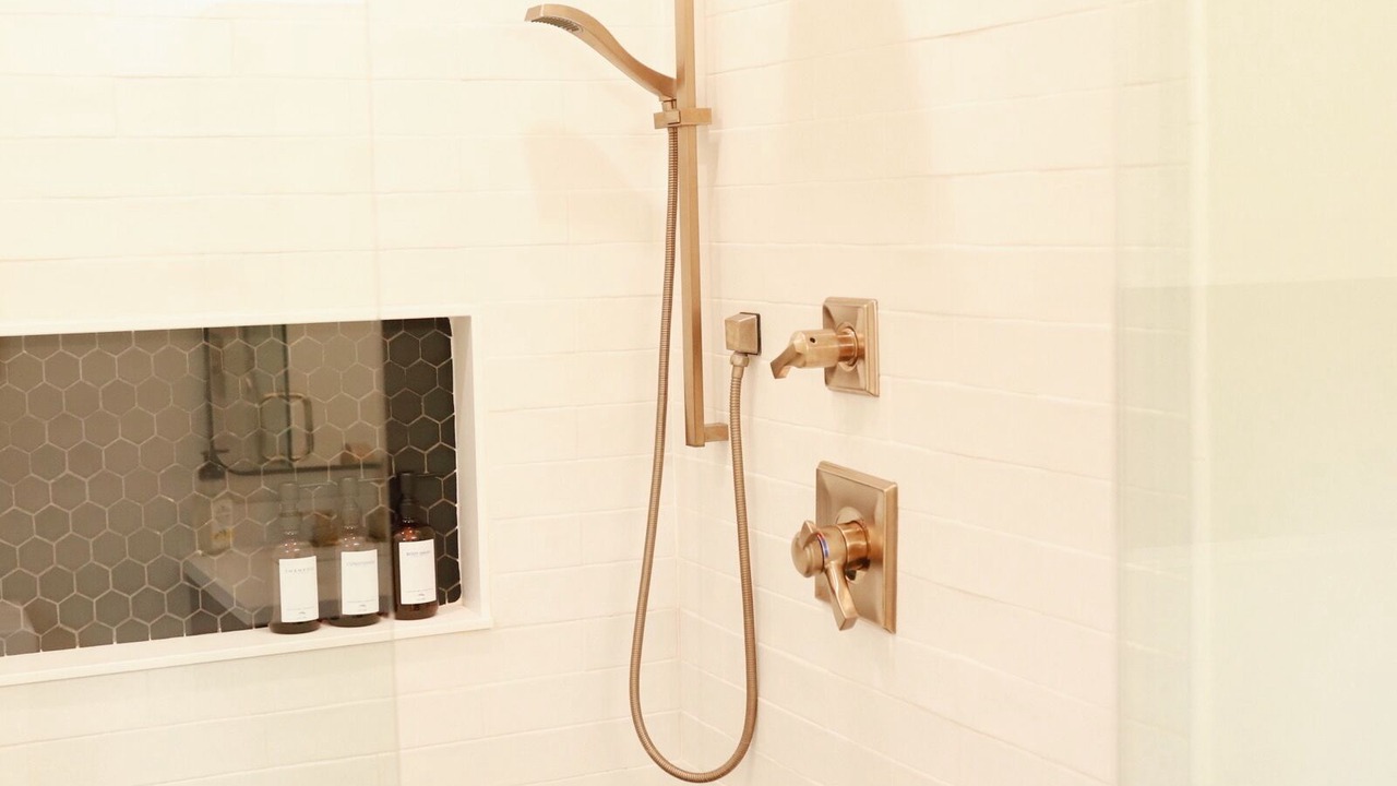 Photo of Bathroom in Hebron Estates