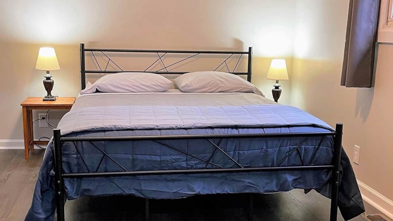 Photo of Bedroom in Covel