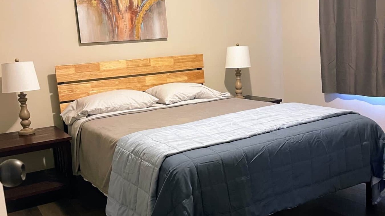 Photo of Bedroom in Covel