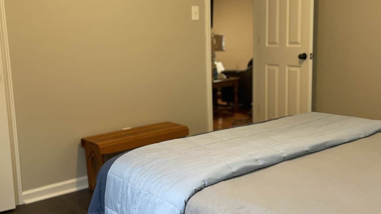 Photo of Bedroom in Covel