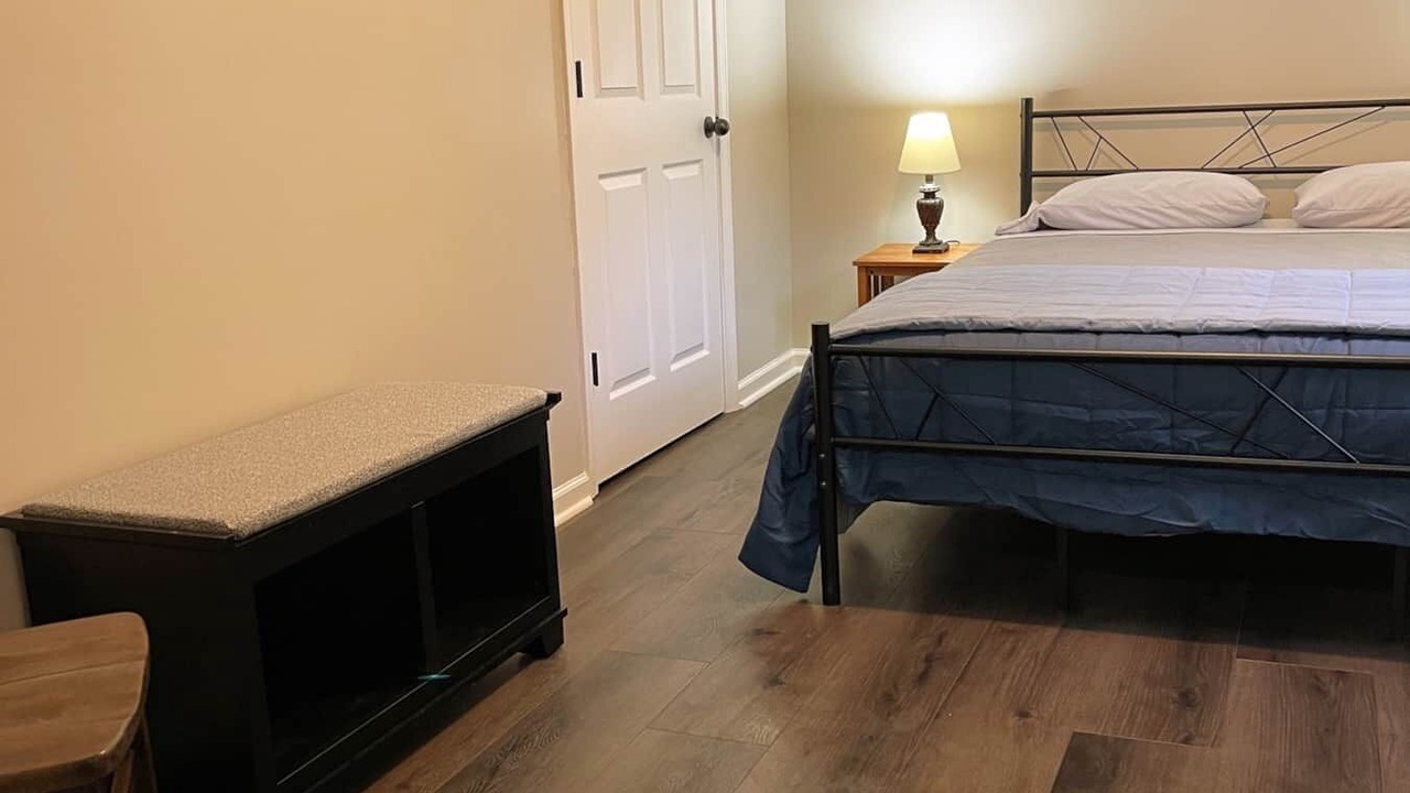 Photo of Bedroom in Covel